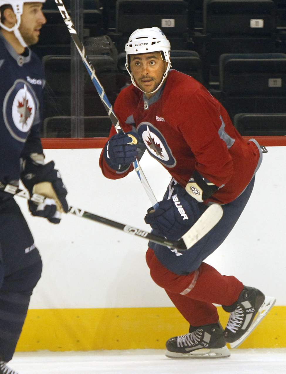 WAYNE GLOWACKI/WINNIPEG FREE PRESS
Dustin Byfuglien on the ice at the MTS Centre.