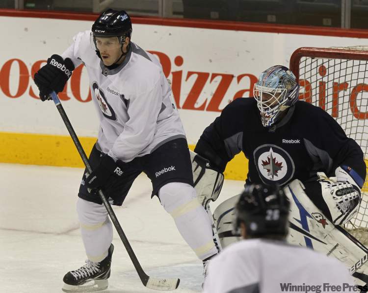 (WAYNE GLOWACKI / WINNIPEG FREE PRESS)
Forward Jason Jaffray at the Winnipeg Jets morning practice Monday, he was recalled along with defencemen Arturs Kulda from the St. John's IceCaps.