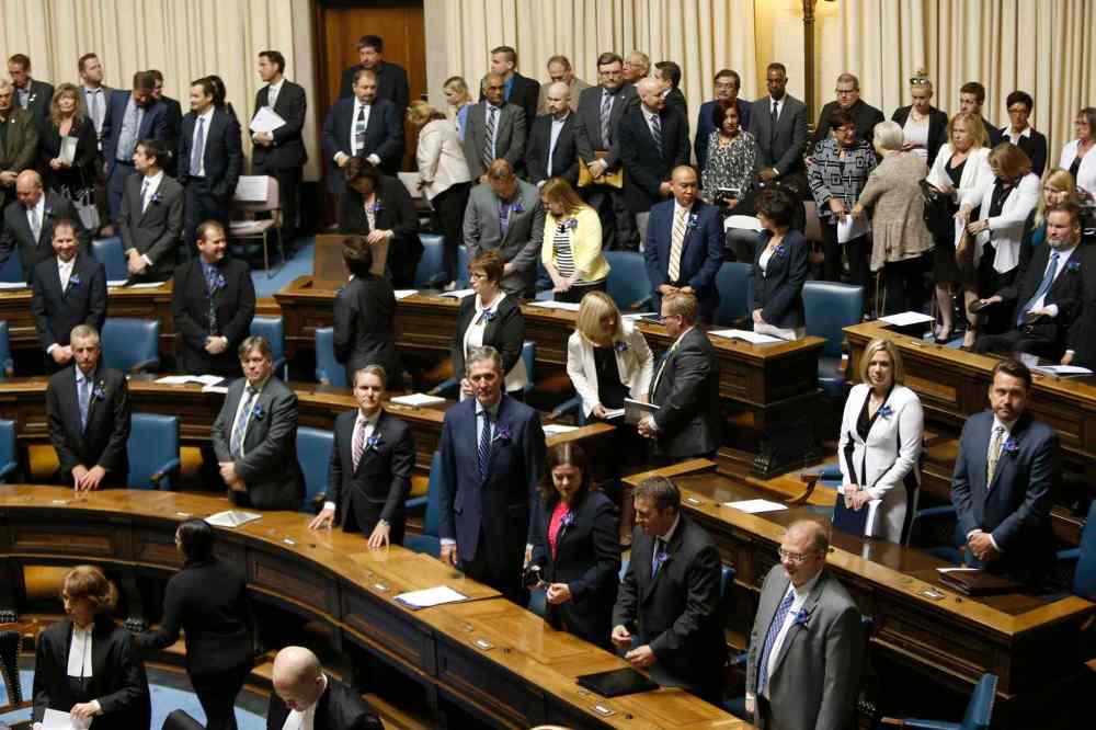 WAYNE GLOWACKI / WINNIPEG FREE PRESS
Premier Brian Pallister and his PC party in the Manitoba Legislature Monday for the Throne Speech.