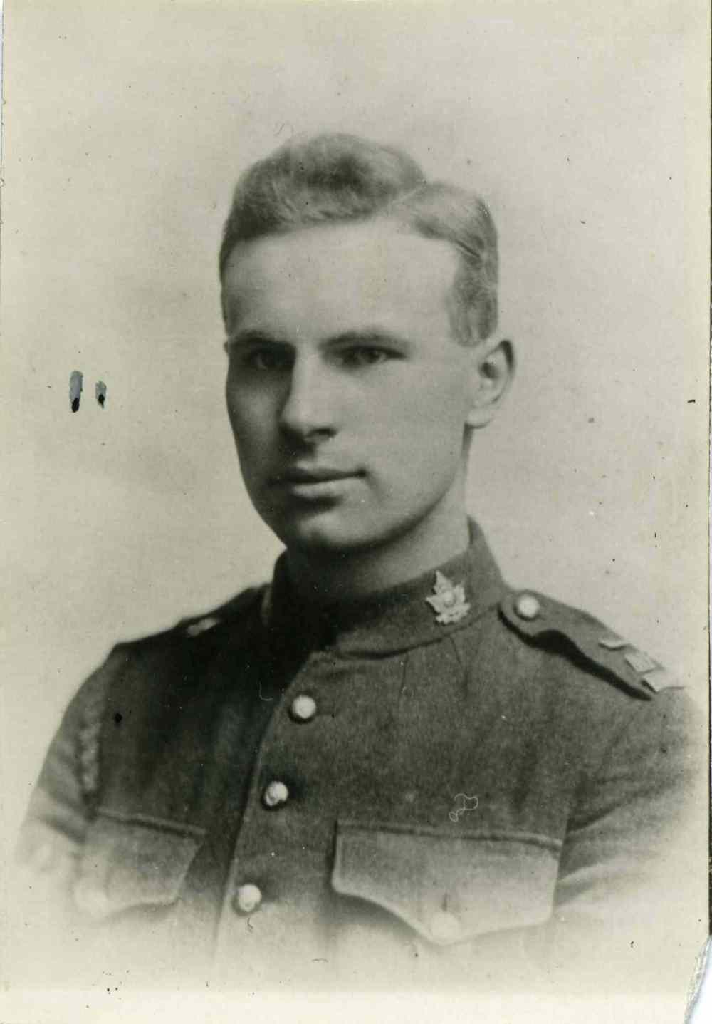 UofM Archives/Hamilton Family fonds
A photograph of a portrait of Jack Barnes.