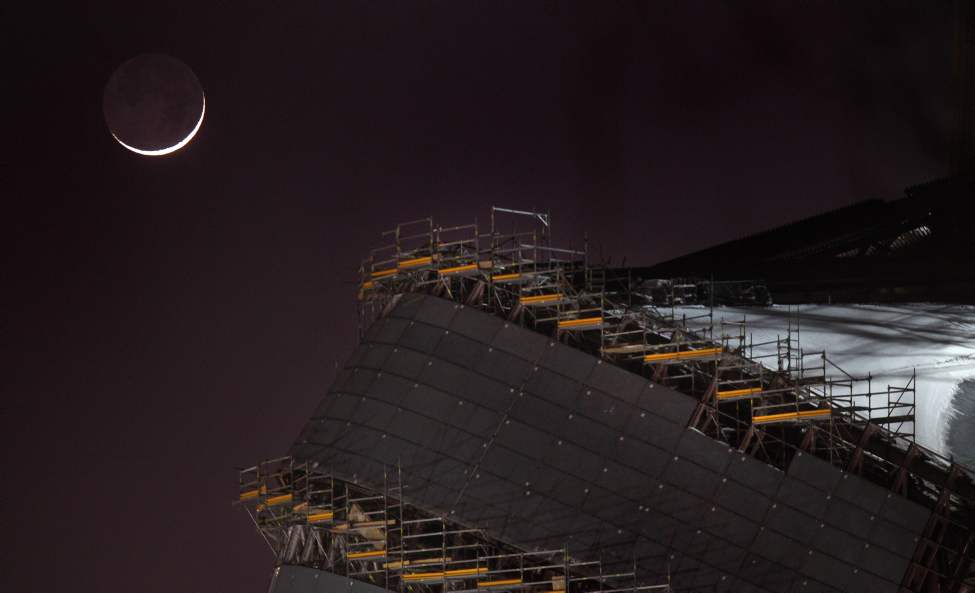 January 24, 2012 (Phil Hossack / Winnipeg Free Press)