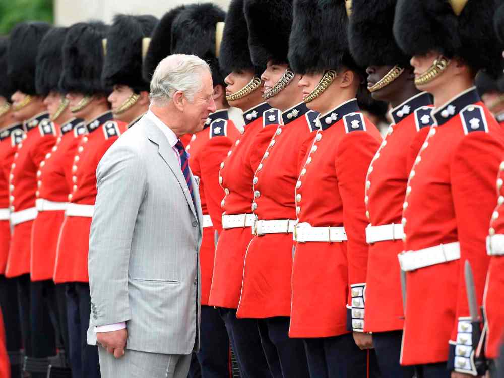 ADRIAN WYLD / THE CANADIAN PRESS
Prince Charles inspects the Ceremonial Guard in Ottawa.