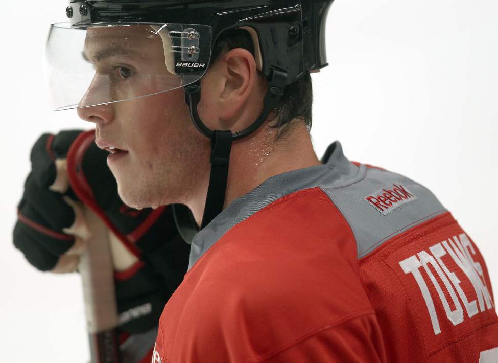 'When the Jets left, when I came into the league as a rookie, I thought about it many times, that I didn't think I'd get the chance to play against the Jets or even see them come back. It's pretty cool and a pretty exciting thing' -- Winnipegger Jonathan Toews of the Chicago Blackhawks. (JOE BRYKSA / WINNIPEG FREE PRESS)