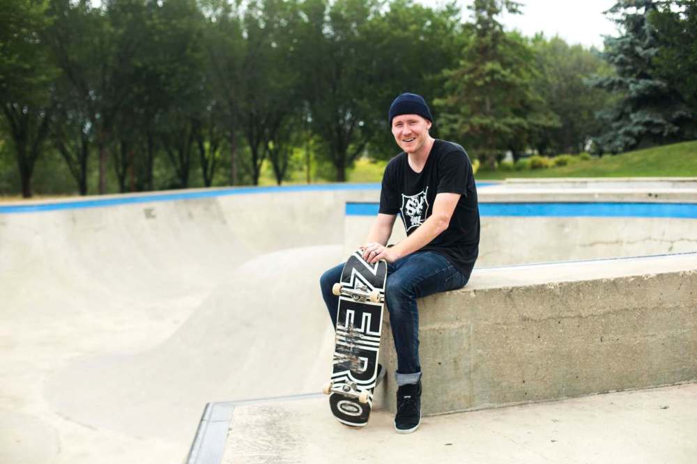 Colin Lambert, owner of Sk8 Skates, poses by the skate bowl at the Forks. (Mikaela MacKenzie / Winnipeg Free Press)