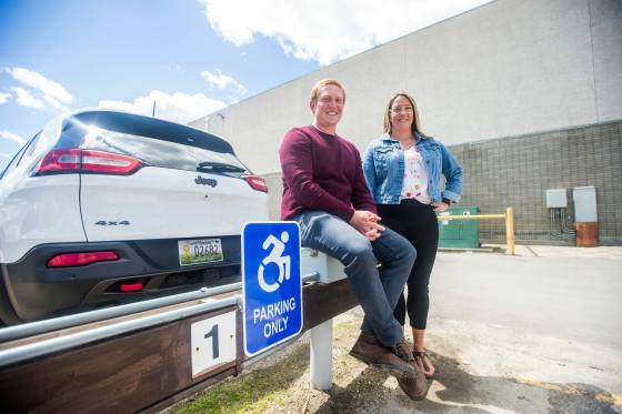 MIKAELA MACKENZIE / WINNIPEG FREE PRESSDisabilities studies teachers Michael Baker and Carla Bouchard at Springfield Collegiate Institute in Oakbank.