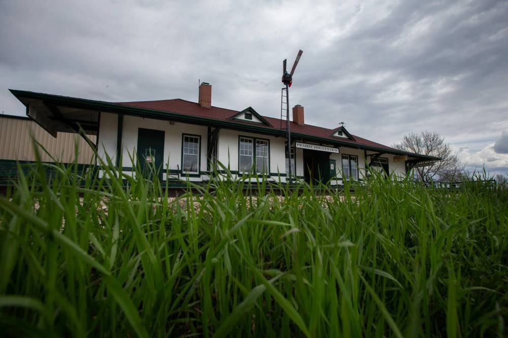 Prairie Dog Central station, known as Inkster Junction, located inside the Perimeter Highway but in the Rural Municipality of Rosser. The train is back on track after a two year pandemic hiatus. (Daniel Crump / Winnipeg Free Press)