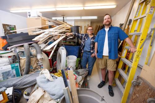 MIKE DEAL / WINNIPEG FREE PRESS
Winnipeg siblings Heather and Nathan Porteous buy the homes of hoarders, clean them out, fix them up and the flip them for profit, and for their show, Hoarder House Flippers on HGTV.