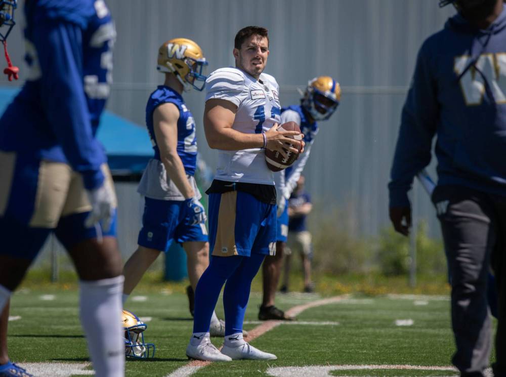 JESSICA LEE / WINNIPEG FREE PRESS
Kicker Marc Liegghio during Bombers practice near IG Field. Coming off two great seasons, including an 11-3 record in last year’s COVID-shortened campaign, the Bombers understand what’s at stake this year.