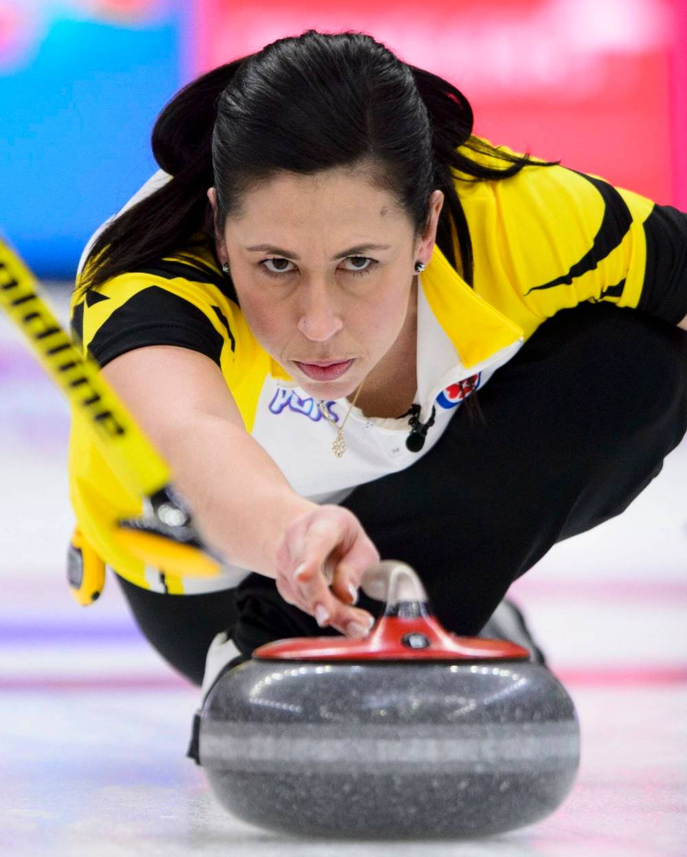 SEAN KILPATRICK / THE CANADIAN PRESS FILES
Jill Officer is taking over as Curl Manitoba’s high performance director.