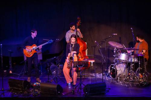 ETHAN CAIRNS / WINNIPEG FREE PRESS FILES
The Melissa Aldana Quartet performs in the Bonnie and John Buhler Hall of the Canadian Museum for Human Rights during the Winnipeg International Jazz Festival on Tuesday.