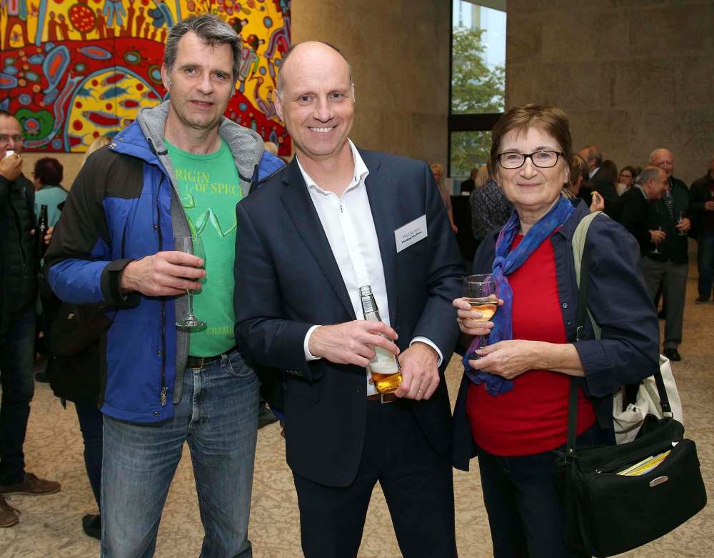 Todd De Ryck (from left), Free Press editor Paul Samyn and Margaret Friesen.