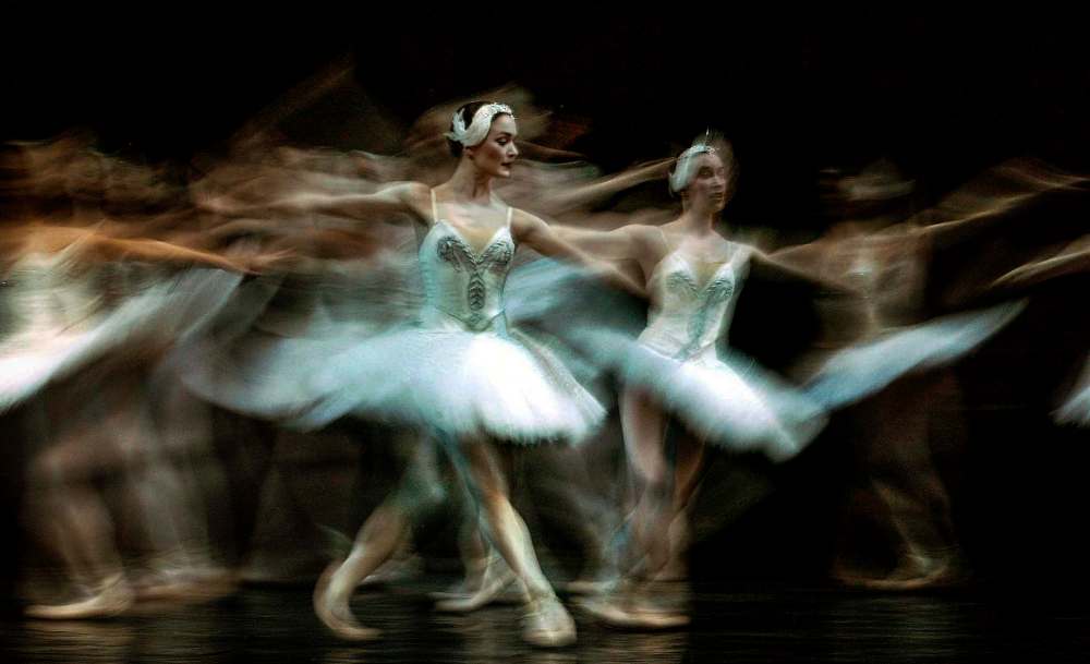 MARCH 2003: Members of the Royal Winnipeg Ballet perform Swan Lake.