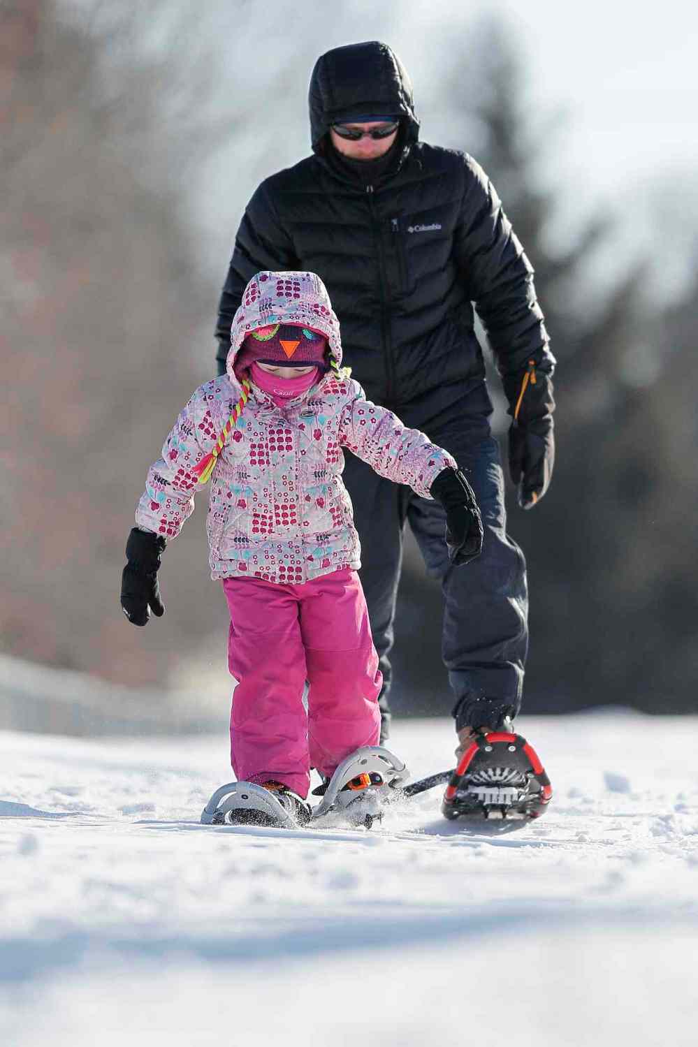 JOHN WOODS / WINNIPEG FREE PRESS
David and Zinnia Popoff were out snowshoeing during Snow Trek.