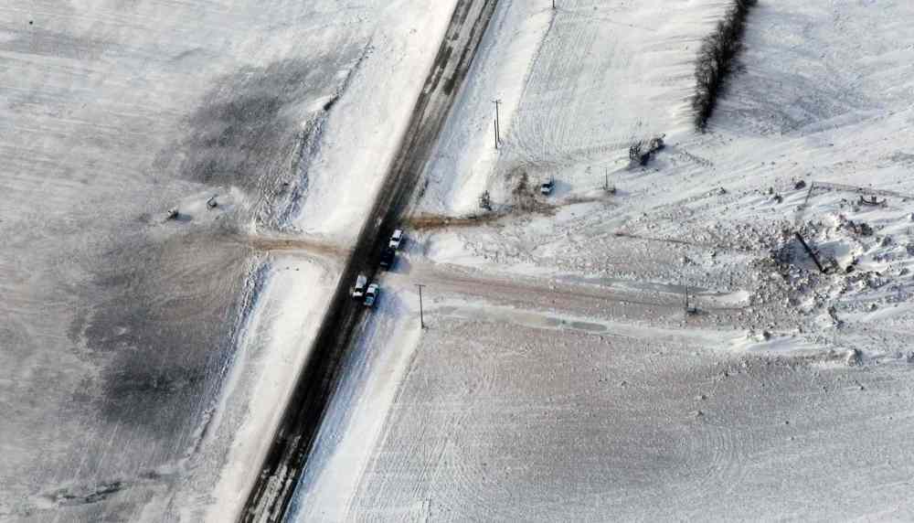 Joe Bryksa / Winnipeg Free Press
Aerial view Monday of the site of the TransCanada pipeline explosion and fire.
