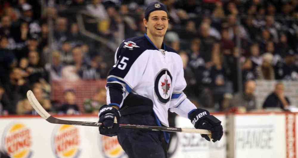 Phil Hossack / Winnipeg Free Press
Mark Scheiflele enjoys the fun at the annual Winnipeg Jets Skills Competition.