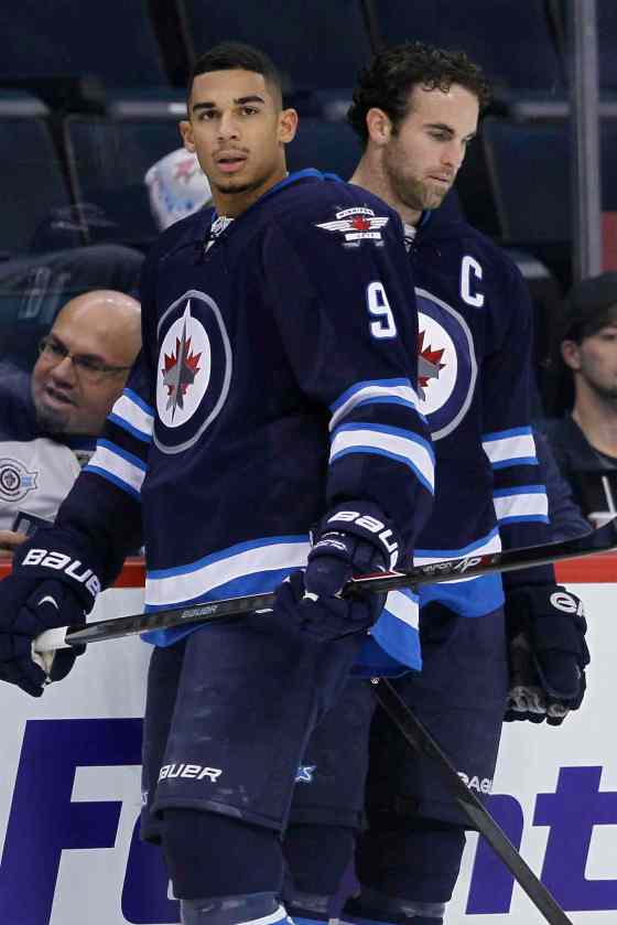 JOHN WOODS / WINNIPEG FREE PRESSEvander Kane and Andrew Ladd.