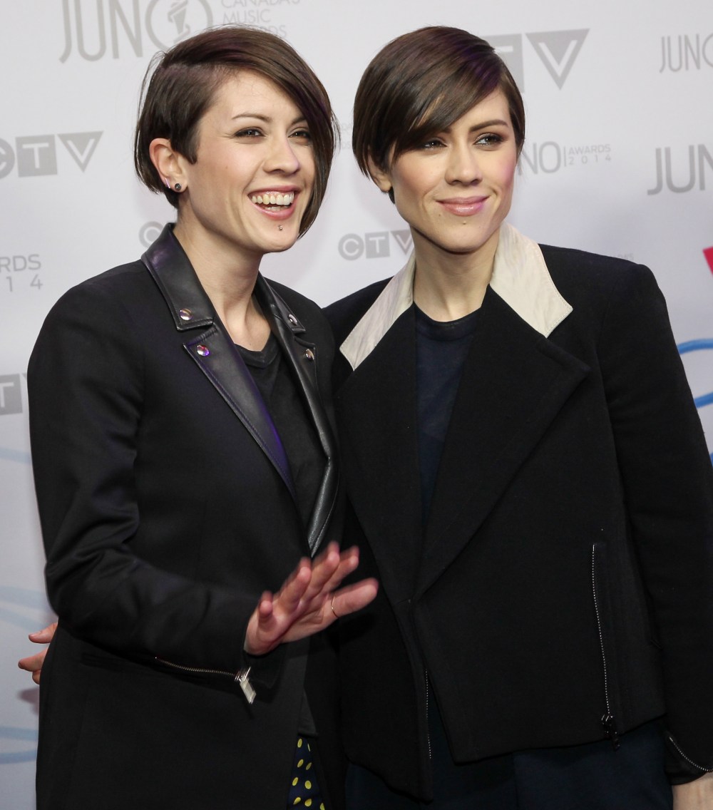 Joe Bryksa/ Winnipeg Free Press
Tegan and Sara, winners of pop album of the year for Heartthrob, arrive on the red carpet at the 2014 Juno Awards in Winnipeg. The sister duo will also perform at the show at MTS Centre.
140330 - Sunday,{month name} 30, 2014 -
(Joe Bryksa/ Winnipeg Free Press)