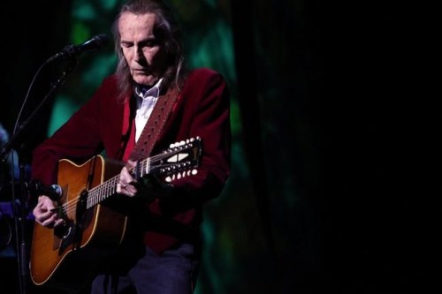 Legendary singer-songwriter Gordon Lightfoot performs his classic hits at the McPherson Playhouse in Victoria, B.C., on Monday, October 23, 2017. THE CANADIAN PRESS/Chad Hipolito