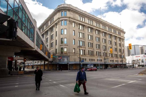Manitoba will contribute $10 million to the initiative, with the federal government and city hall also pitching in, sources said. (Mike Deal / Winnipeg Free Press)