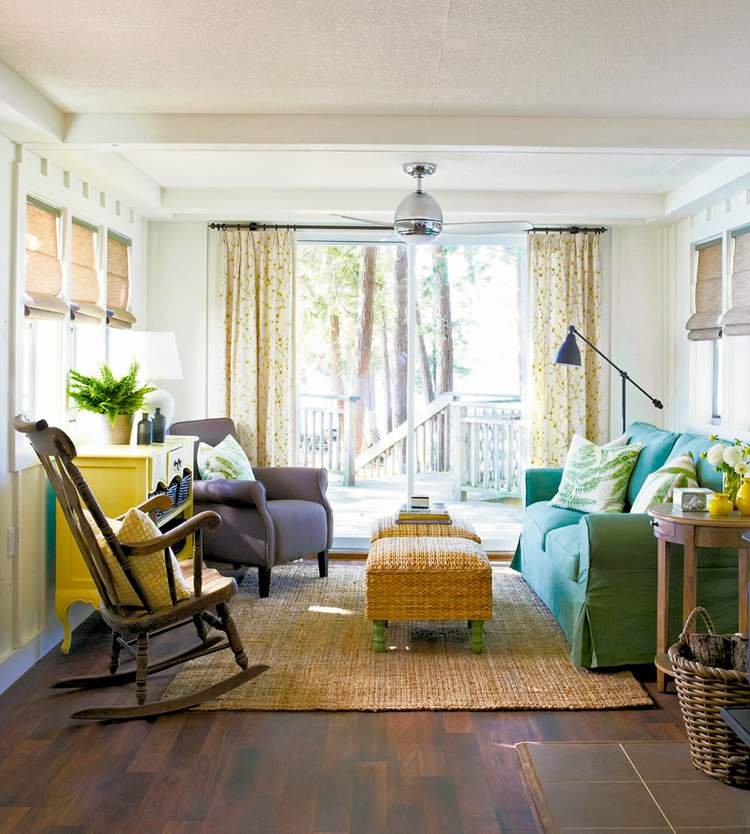 Postmedia
White walls keep this cottage’s interior fresh and soothing — it really is the ultimate country colour.