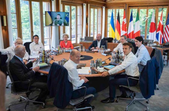 The Canadian PressPrime Minister Justin Trudeau (far right) with other G7 leaders as Ukrainian President Volodymyr Zelenskyy speaks virtually. (Paul Chiasson / The Canadian Press)