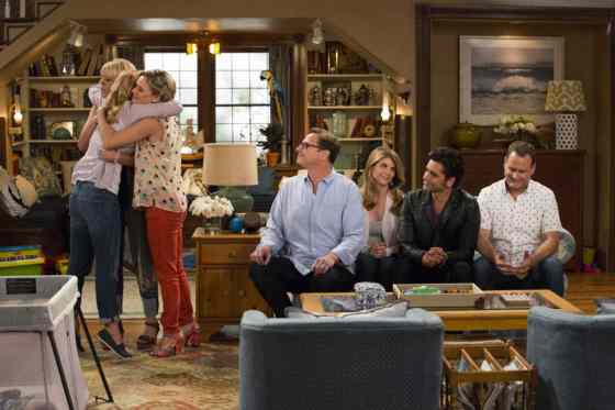 Tribune Media TNSJohn Stamos, Andrea Barber, Candace Cameron Bure, Dave Coulier, Lori Loughlin, Bob Saget and Jodie Sweeton in 