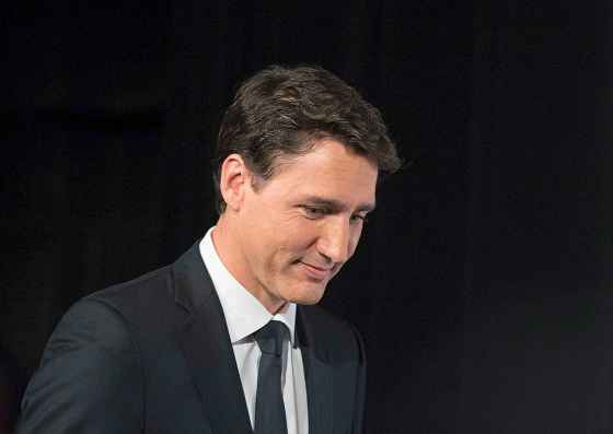Liberal leader Justin Trudeau will face off against five other party leaders tonight in the election's last English-language debate. (Jonathan Hayward / The Canadian Press files)