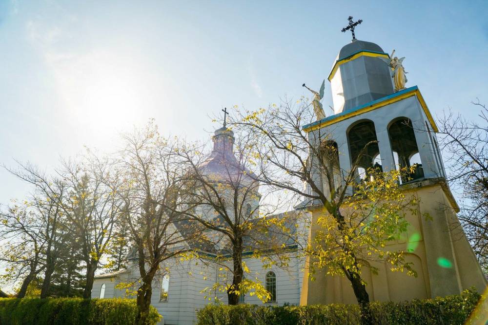 Travel Manitoba
Trumpeting angels stand on the corners of the belfry at Holy Ghost Ukrainian Catholic Church in Sandy Lake.