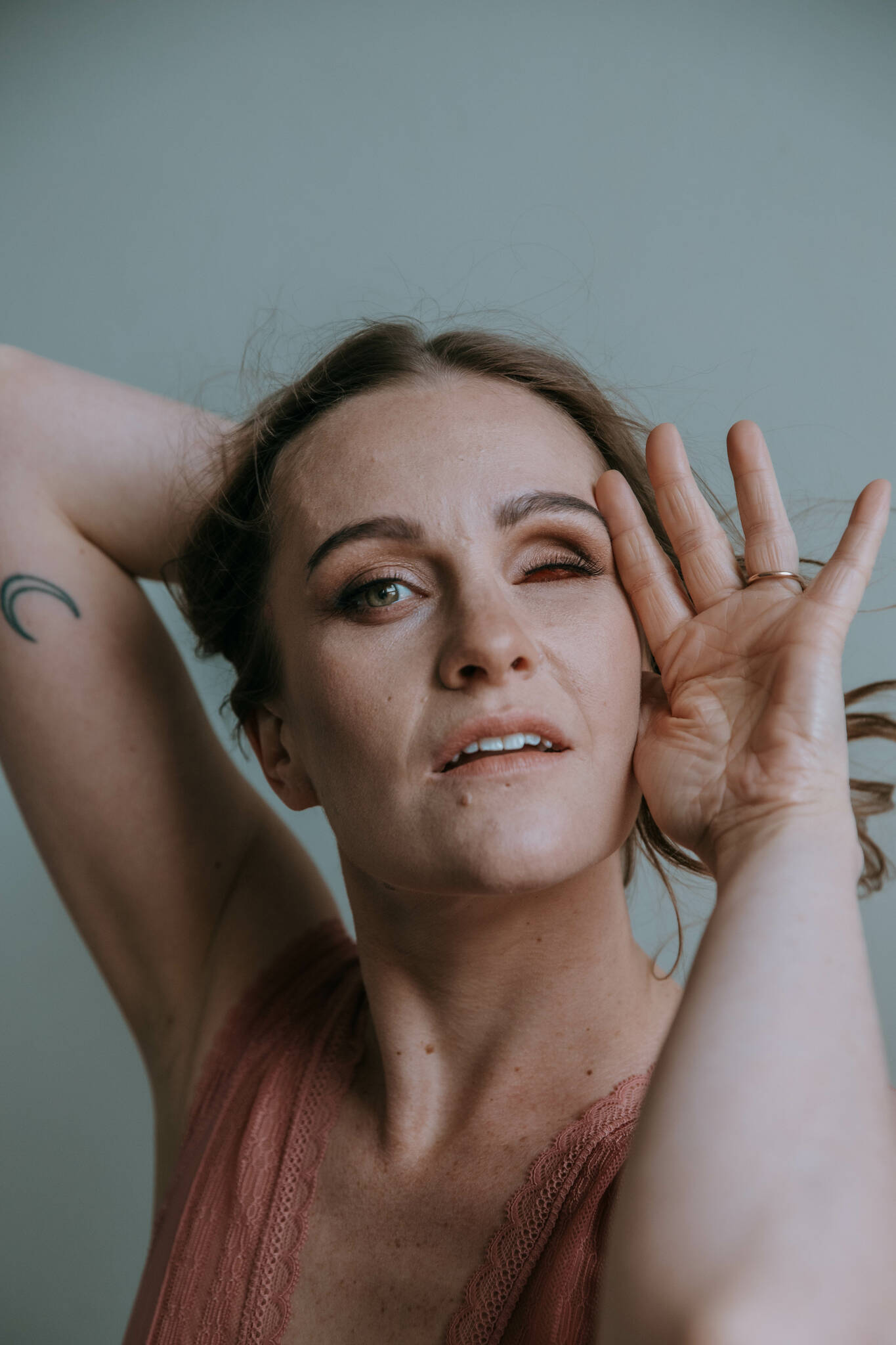 You want more fringe play reviews? We pic