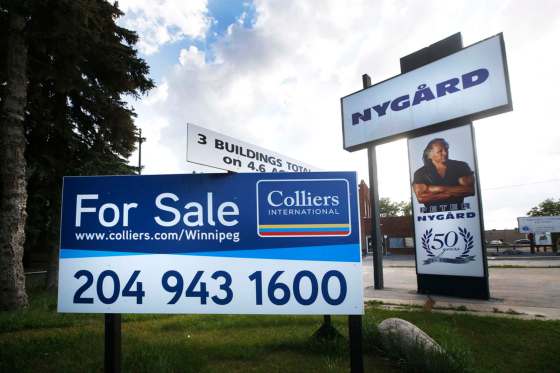 The legal battle over the sale of a Nygard building on Notre Dame Avenue continued Thursday. (John Woods / Winnipeg Free Press files)