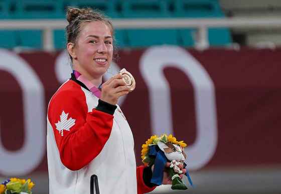 CPCatherine Beauchemin-Pinard after winning bronze. (Nathan Denette / The Canadian Press)
