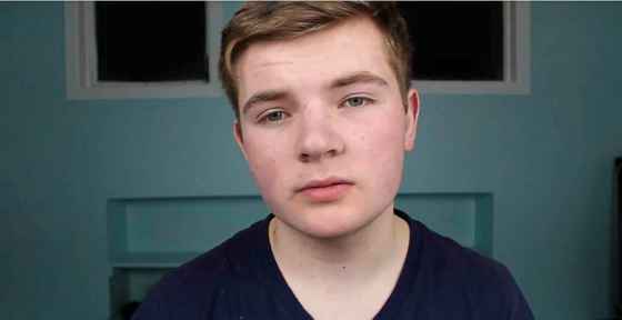 A scene from Ronin Kubrakovich's video  “DON’T Believe Everything You See Online!”