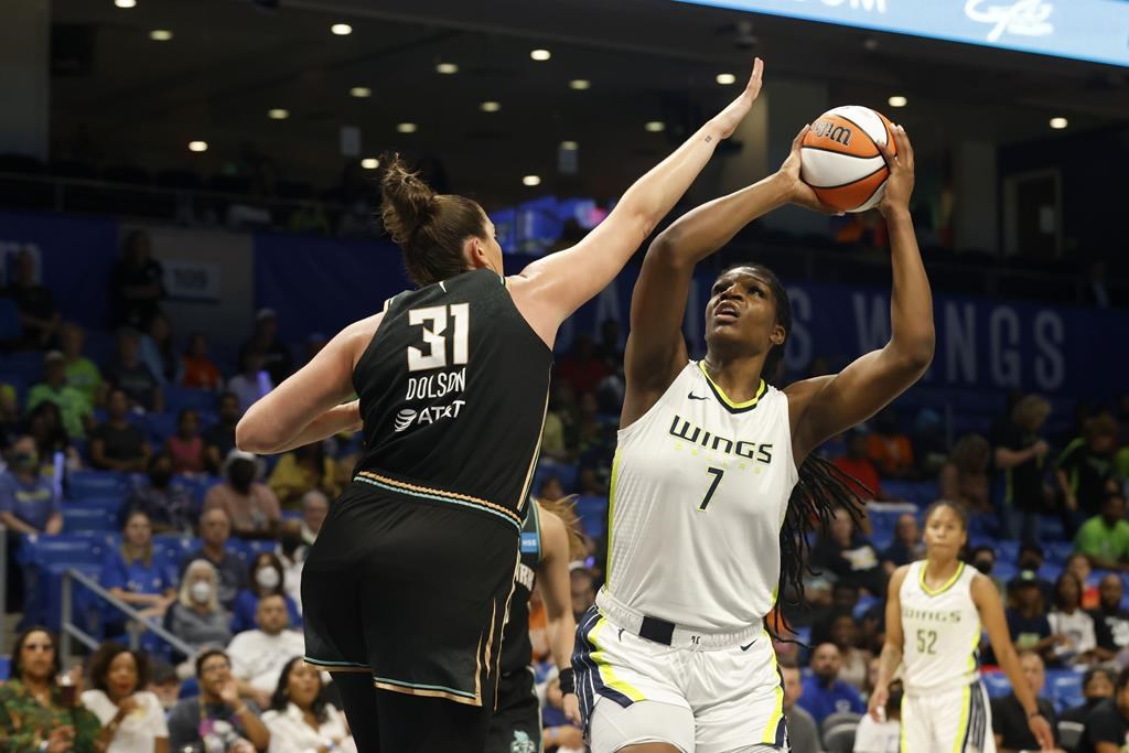 WNBA playoff races still going strong in final week Winnipeg Free Press