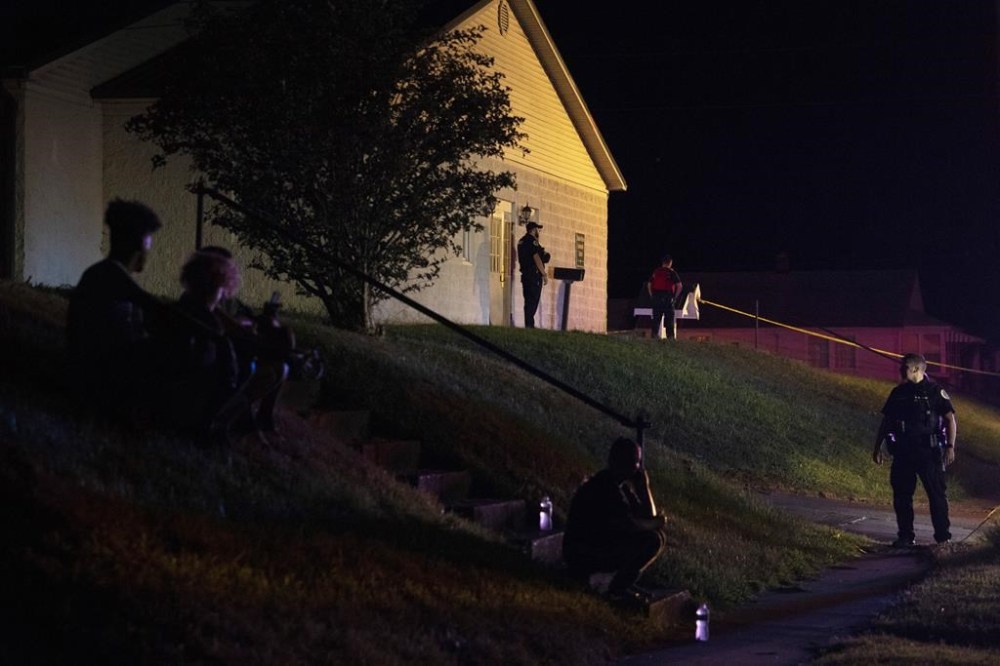 2 dead, 2 wounded in shooting at Kentucky homeless shelter Winnipeg