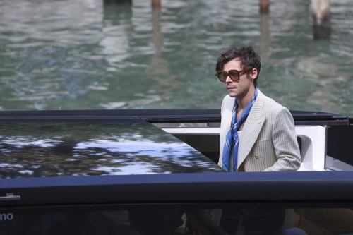 Harry Styles poses for photographers upon arrival for the photo call of the film 'Don't Worry Darling' during the 79th edition of the Venice Film Festival in Venice, Italy, Monday, Sept. 5, 2022. (Photo by Vianney Le Caer/Invision/AP)
