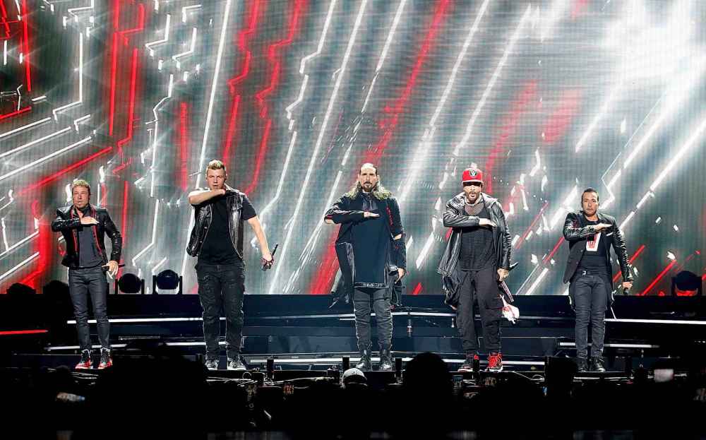 Backstreet Boys announce 'DNA' tour and album, with 7 Canadian