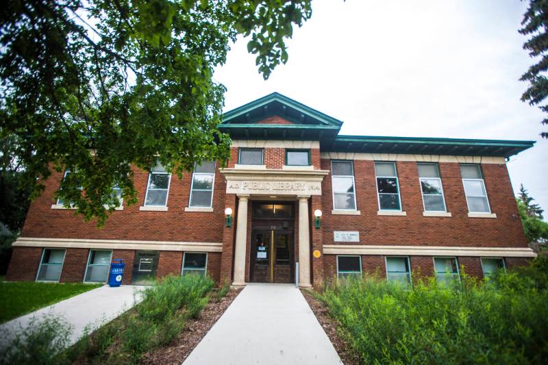 MIKAELA MACKENZIE / WINNIPEG FREE PRESS
The newly renovated Cornish Library in Winnipeg on Tuesday, Aug. 23, 2022. For Alison Gillmor’s Landmarks series. Winnipeg Free Press 2022.