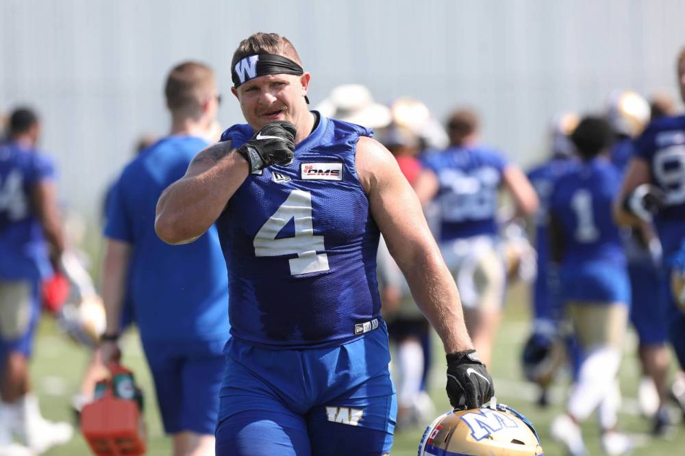 RUTH BONNEVILLE / WINNIPEG FREE PRESS
Linebacker Adam Bighill believes Mitchell will get the start.