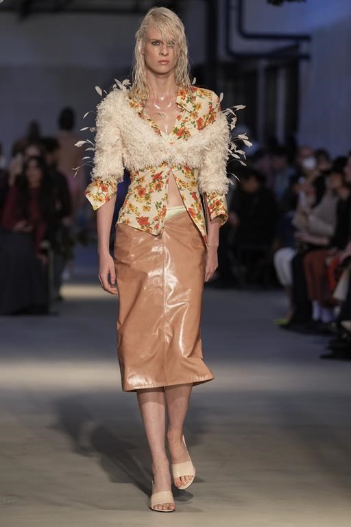 A model wears a creation as part of the N. 21 women's Spring Summer 2023 collection presented in Milan, Italy, Wednesday, Sept. 21, 2022. (AP Photo/Antonio Calanni)