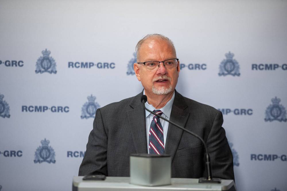 ETHAN CAIRNS / WINNIPEG FREE PRESS FILES
                                Manitoba Justice Minister Kelvin Goertzen wants Ottawa to make it more difficult for people to get bail if they have a criminal record of crimes with sharp-edged objects, or if they’re awaiting trial for an allegation of using such a weapon.