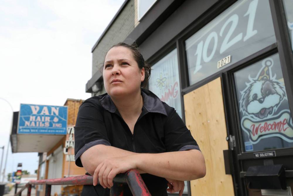 RUTH BONNEVILLE / WINNIPEG FREE PRESS
‘I feel like it’s (getting) worse because of all the break-ins that have been occurring,’ says Pup Paradise manager Nicole Oliver.