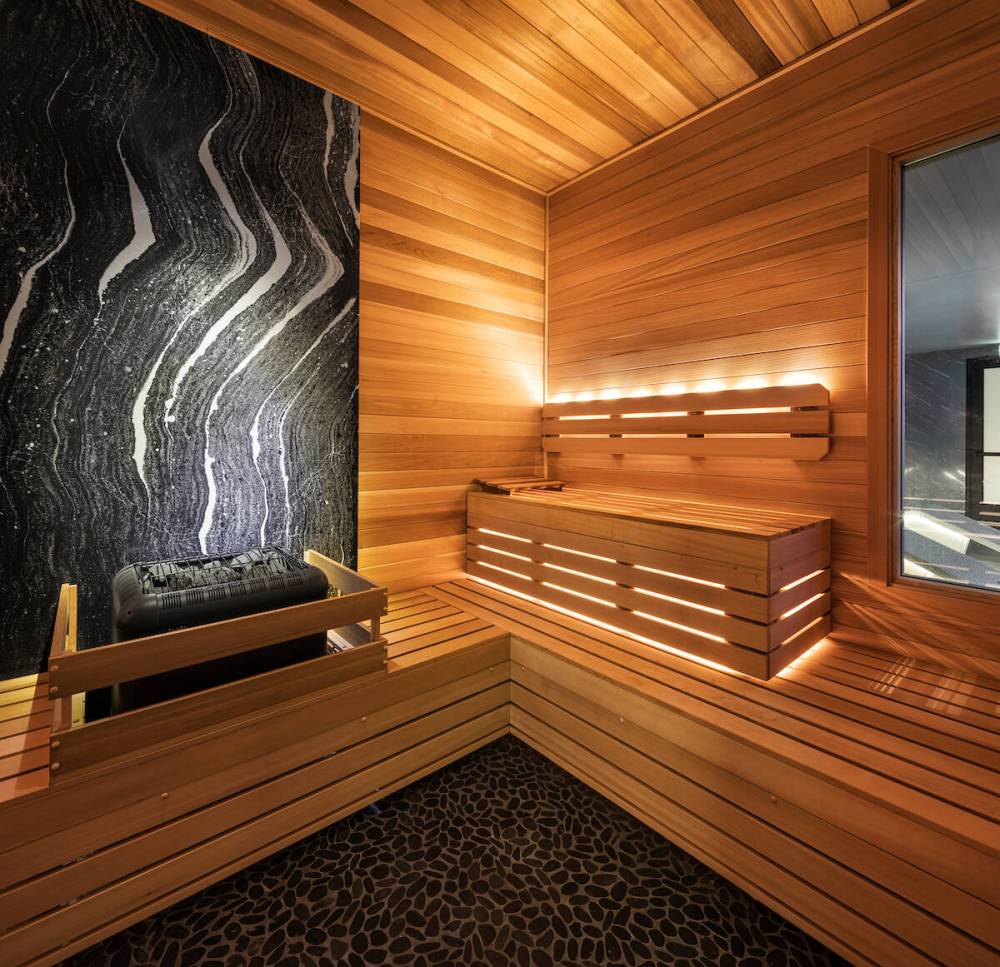 Meet Minneapolis
Anda Spa guests can enjoy the extra large crystal sauna and a variety of other therapeutic treats.