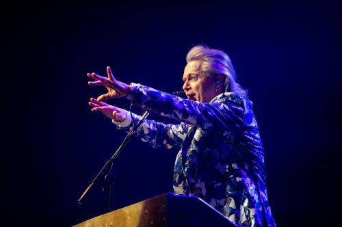 Lawrence Gowan of Styx handled most the vocals made famous by Dennis DeYoung, plus got to perform his 1985 hit, A Criminal Mind, during the band's stop in Winnipeg on Tuesday. (Mike Sudoma / Winnipeg Free Press)