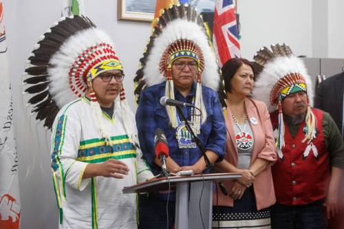 MIKE DEAL / WINNIPEG FREE PRESS
                                Island Lake leaders say &ldquo;a pandemic of suffering&rdquo; is plaguing their fly-in communities and the only way to stop suicide crises in the northern First Nations is to build a regional health centre so preventative and primary care is available close to home.