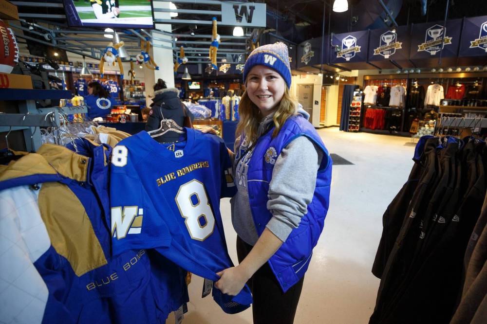 MIKE DEAL / WINNIPEG FREE PRESS
                                Alex Slough said she has been a Bombers fan her whole life. Sunday, however, will be her first Grey Cup game.