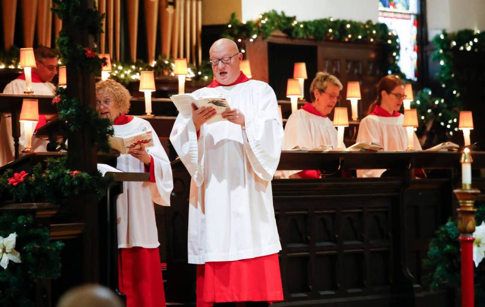 A choir sings at All Saints Church. (John Woods / Winnipeg Free Press)