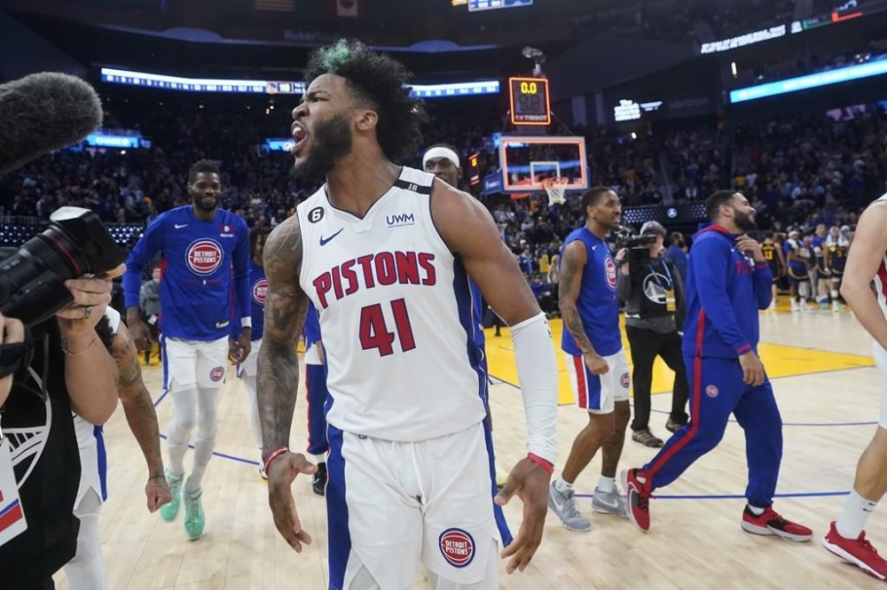 Detroit Pistons forward Saddiq Bey (41) celebrates after shooting the game-winning 3-point basket against the Golden State Warriors in an NBA basketball game in San Francisco, Wednesday, Jan. 4, 2023. (AP Photo/Jeff Chiu)