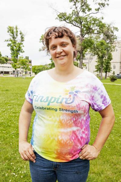 PRABHJOT SINGH LOTEY PHOTOLisa van den Hoven volunteers with Inspire Community Outreach Inc.