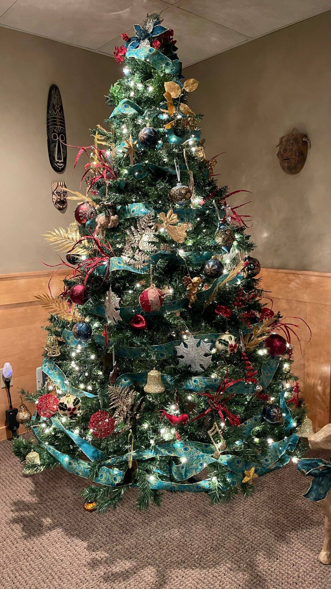 Oh, Christmas tree! Winnipeg Free Press