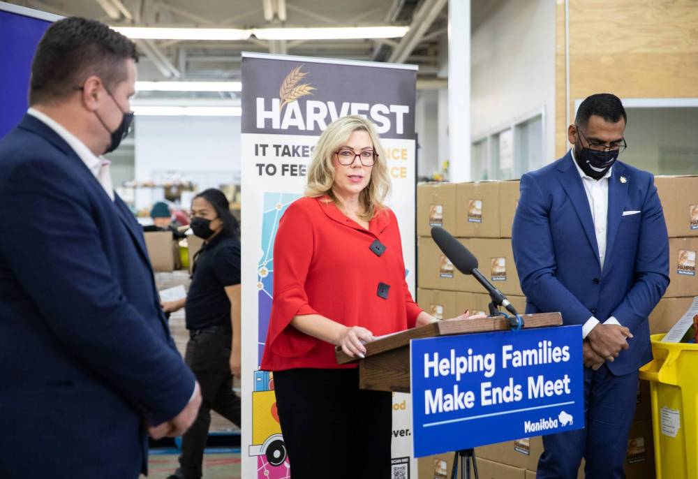 JESSICA LEE / WINNIPEG FREE PRESS
Families Minister Rochelle Squires said the one-time grant addresses an immediate need in the community, but more is required to address poverty in the province.